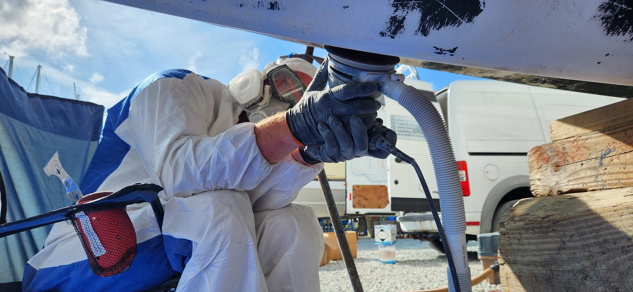 boat sanding